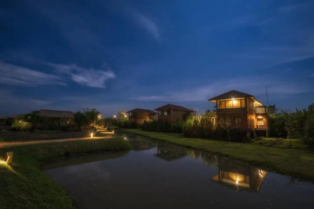 Anuradhapura to Sigiriya