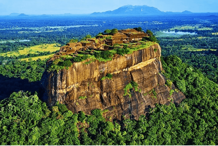 Sri lanka personal tour drivers in Sri Lanka - Seegiriya