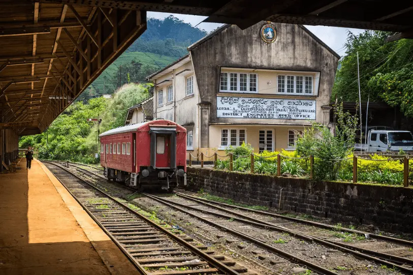 Nanu Oya Railway Station - Personal Tour Drivers in Sri Lanka